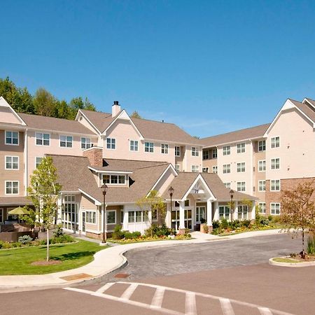 Residence Inn Burlington Colchester Exterior photo